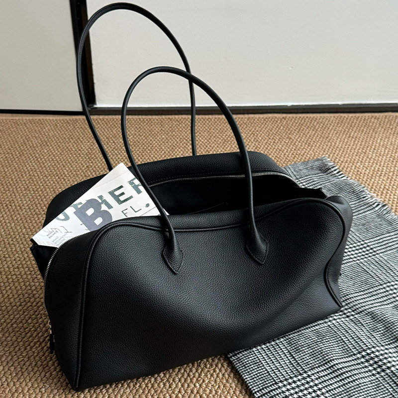 Zwarte zachte leren Boston Tot - Women Bags 2026 Trends recensie en prijs